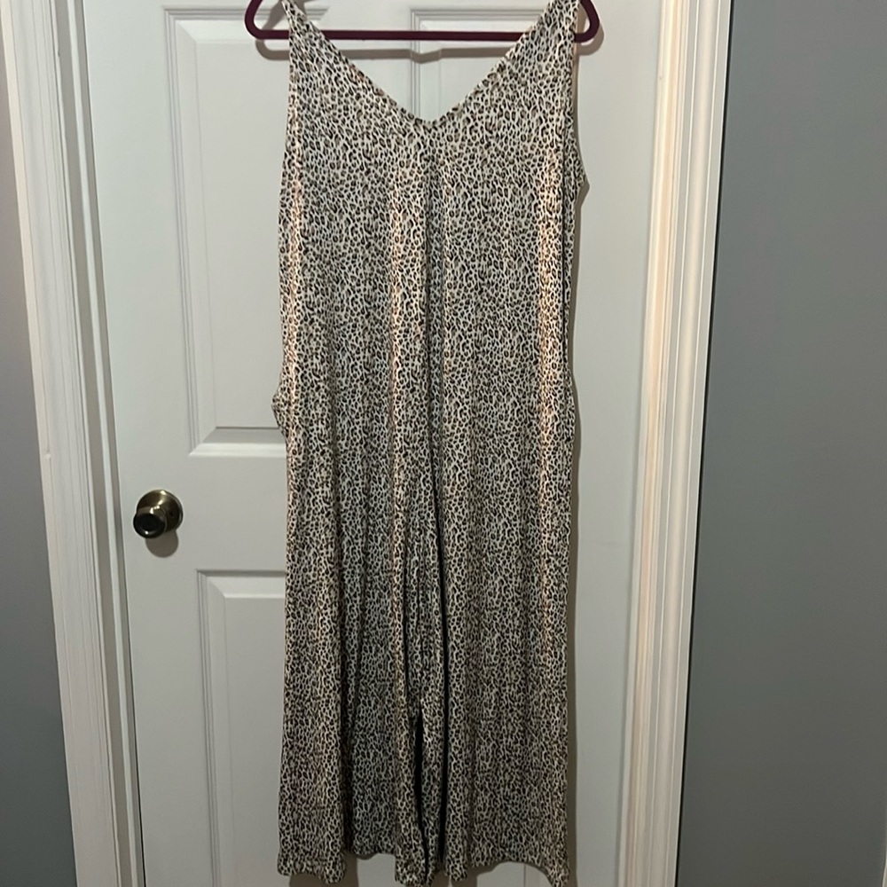 Retreat Jumpsuit leopard print large